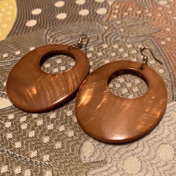 Retro Fashion Earrings - Picture 1 of 3